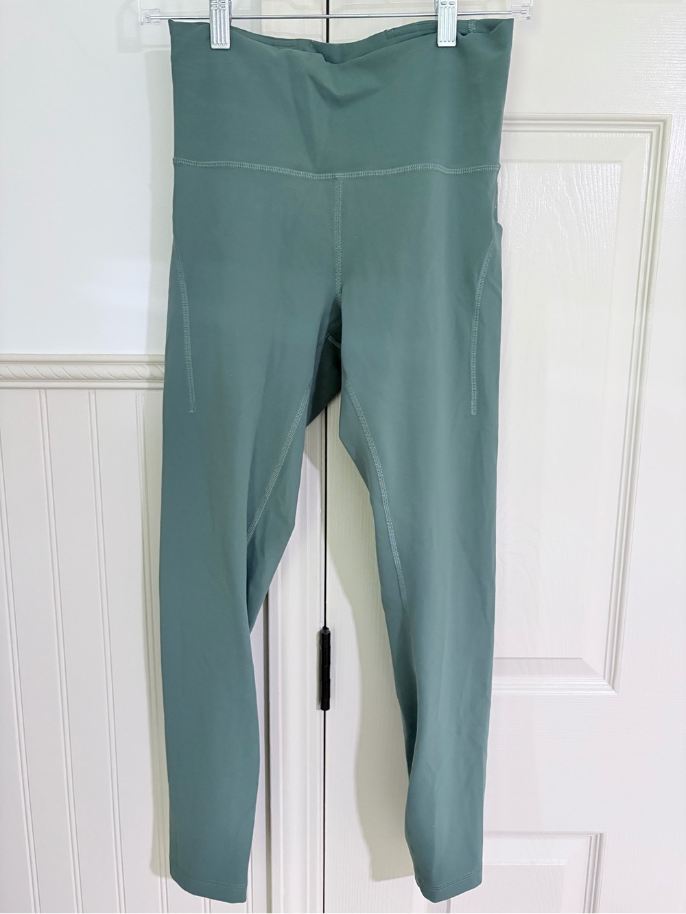 lululemon athletica High-Rise Leggings in Sage Green